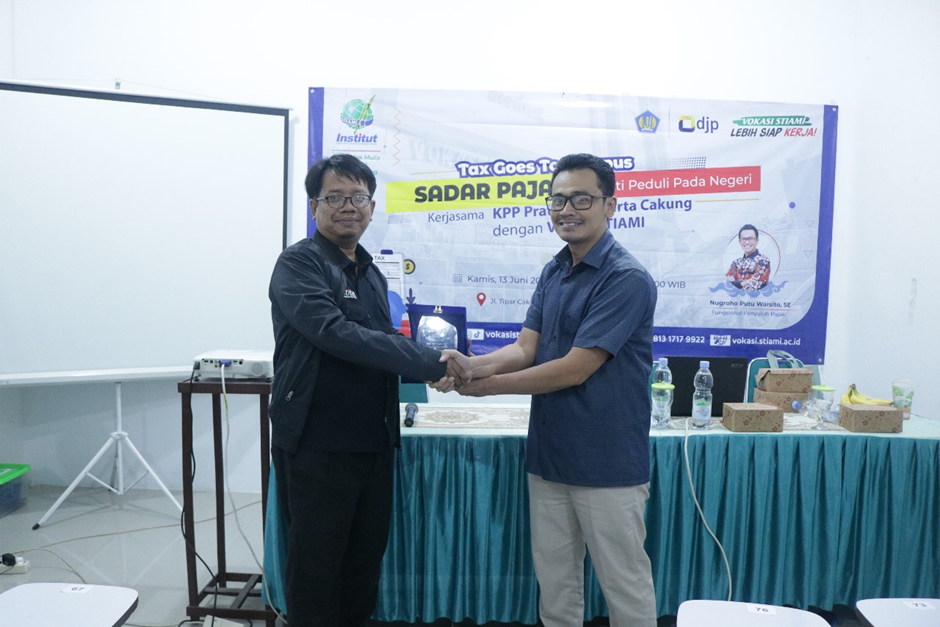 Vokasi STIAMI Tanamkan Kesadaran Pajak lewat Tax Goes to Campus